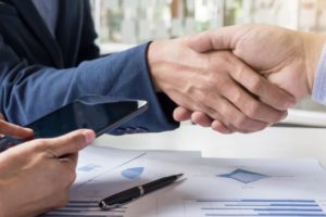 que es un contrato mercantil